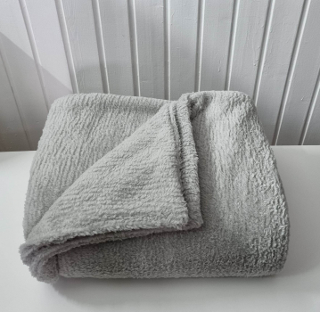 Wellnessdecke Teddyfleece hellgrau 140 x 200