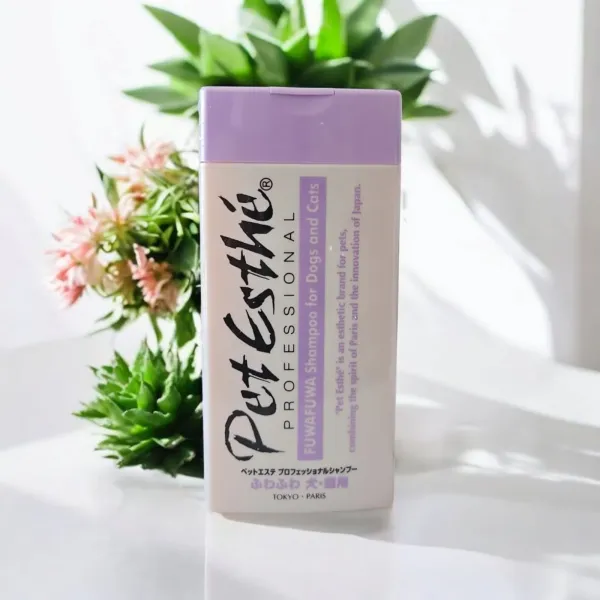 Pet Esthé Professional Shampoo 400ml | exklusives Shampoo für hypoallergene Hunde und Katzen