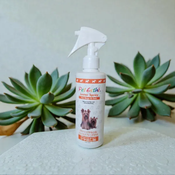 Pet Esthé Glanz- und Entfilzungsspray für Hunde und Katzen - 200ml